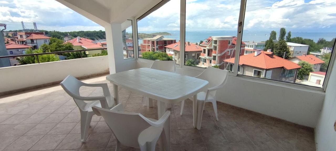 Yanevi Apartments Chernomorets Eksteriør billede