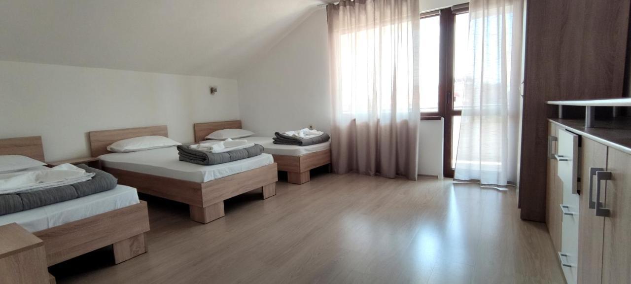 Yanevi Apartments Chernomorets Eksteriør billede
