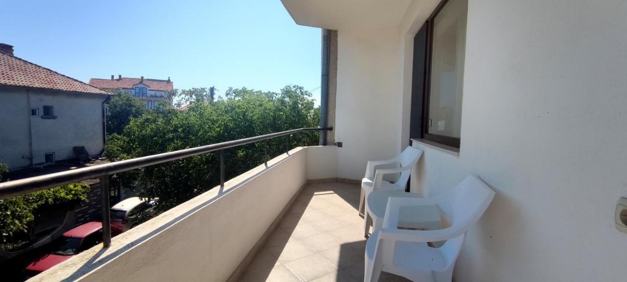 Yanevi Apartments Chernomorets Eksteriør billede