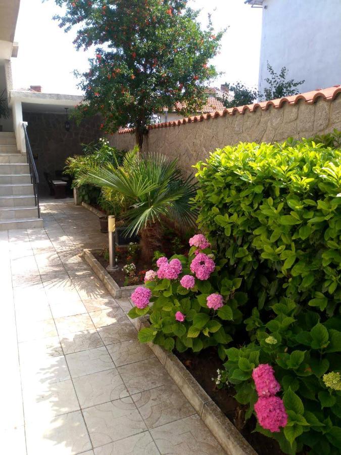 Yanevi Apartments Chernomorets Eksteriør billede