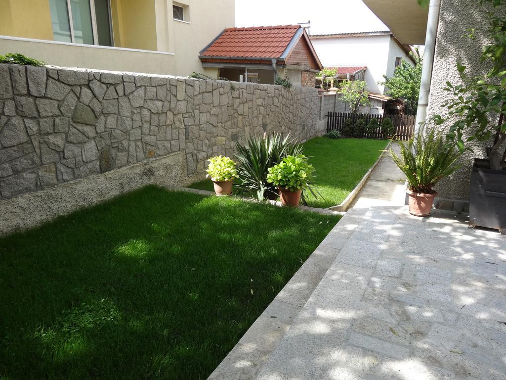 Yanevi Apartments Chernomorets Eksteriør billede